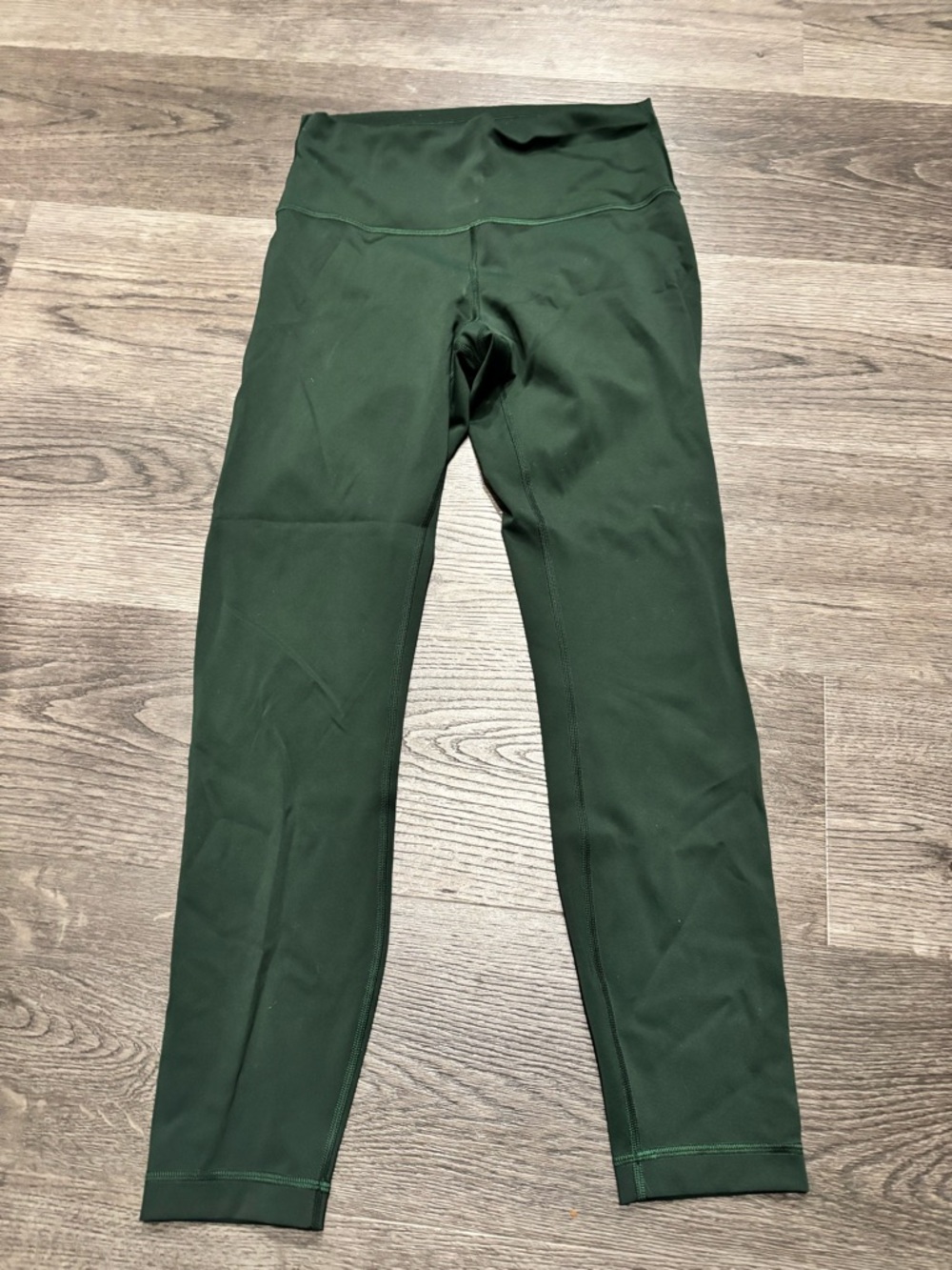 lululemon athletica Dark Green High-Rise Leggings wunder train. Size 8